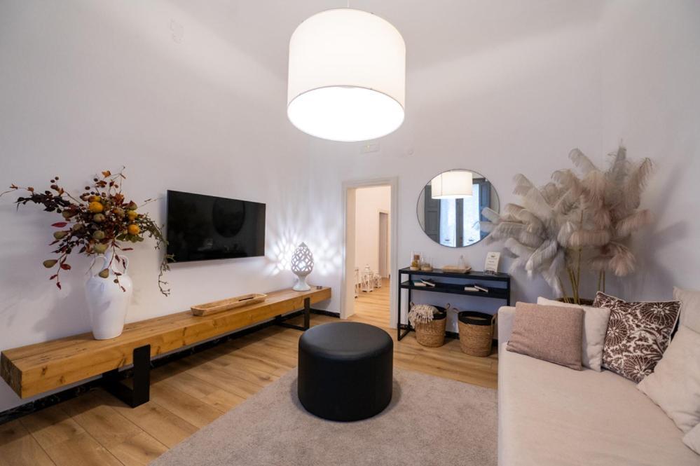Dea Luxury Casa Vacanze- Zona Chiesa A Trullo - ألبيروبيللو المظهر الخارجي الصورة